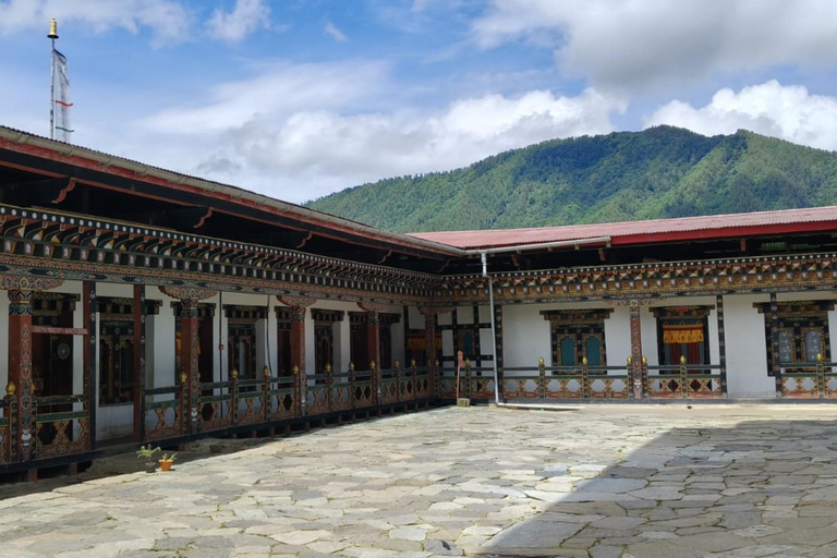 7-Days in Bhutan with River Rafting, Farm Lunch & Stone Bath