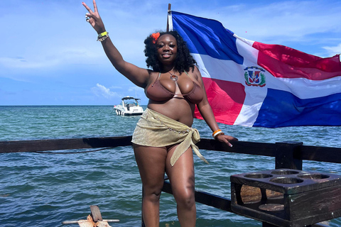 Punta Cana: Jamaican Party Boat w/ OPEN BAR And DJ (Adults) PRIVATE Punta Cana: Jamaican Party Boat Open Bar and Snacks