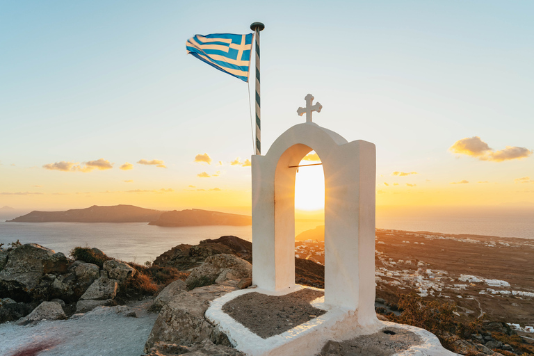 Santorini: begeleide wandeling naar krater en zonsondergang