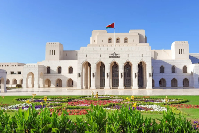 Muscat: Full or Half-Day City Tour with Royal Opera House Muscat: Half Day Sightseeing Tour with Royal Opera House