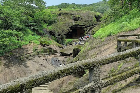 Mumbai: 6-Stop Highlights of Mumbai with Lunch Mumbai: 6-Stop Highlights of Mumbai with Lunch