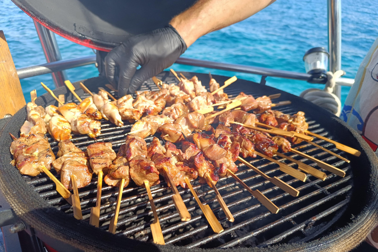 Palma de Mallorca: Sailing Experience with Tasting Menu