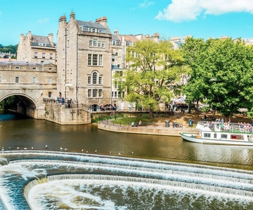Stonehenge & Bath: Full-Day Coach Tour from London
