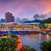 Singapore Night Odyssey: City & River Walking Tour