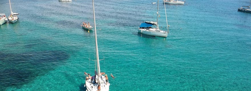 Au départ de Stintino : visite d'une demi-journée en voilier à La Pelosa