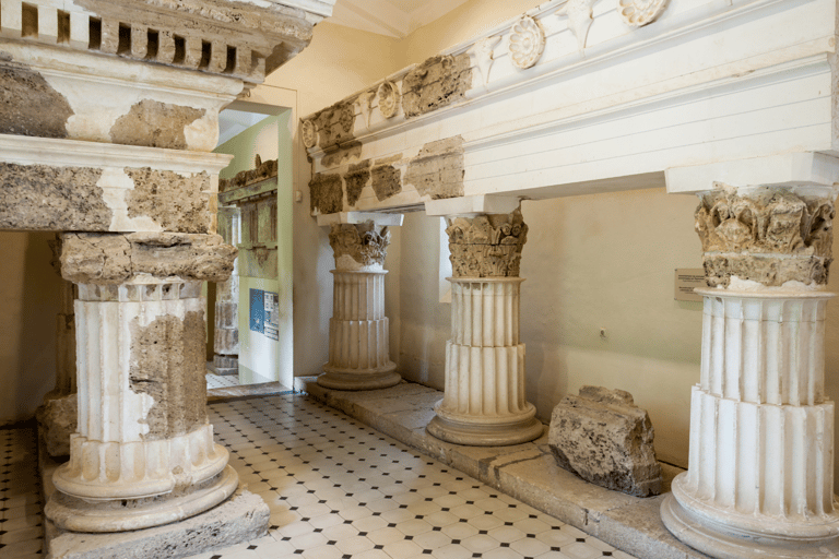 Private Luxury Tour: Corinth, Mycenae, Epidaurus, Nafplio