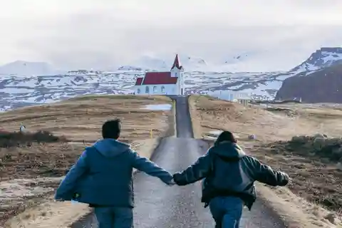 Elopement in IJsland - Privéreis met fotograaf en gids
