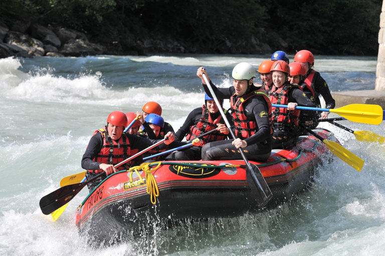 De Pokhara: Experiência de meio dia de rafting no rio Seti superior