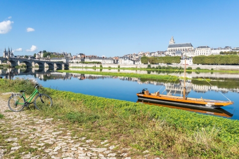 Z Blois: Chambord, wino i jazda na rowerze
