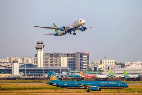 Desde el aeropuerto de Ho Chi Minh Llegada internacional por vía rápida