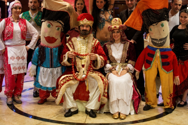 Istanbul: Europe & Asia Night Cruise with Dinner & Shows VIP Lounge, VIP Menu, Soft Drinks & Hotel Transfer
