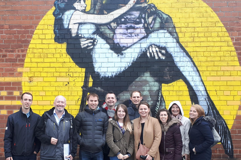 Belfast : L&#039;art au cœur de Belfast - Visite guidée à pied de l&#039;art de la rue