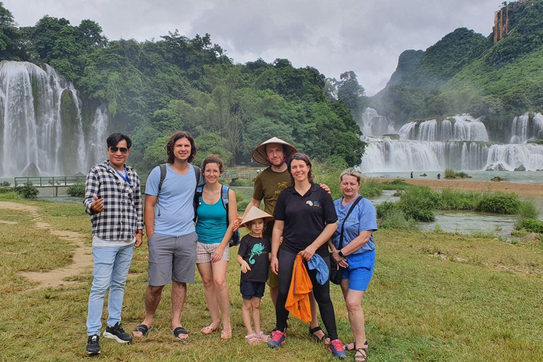 Vanuit Hanoi: 2-daagse Ban Gioc waterval tour - kleine groepGroepsreis: 1 persoon