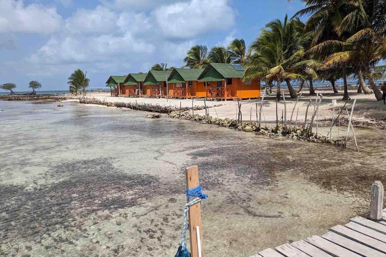 2 Days in Remote San Blas + Tour to magical Cambombia Island