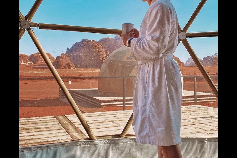 Amman: 2-Day VIP Wadi Rum Martian Tent & 4*4 & Petra Tour