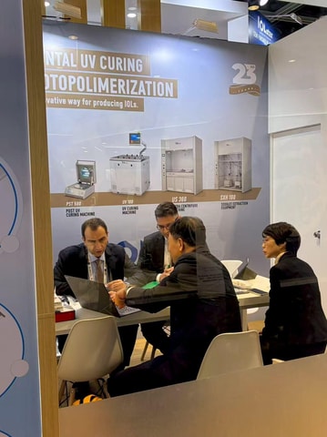 Guangzhou: 8-Hour Private Car & Interpreter for Trade Fairs