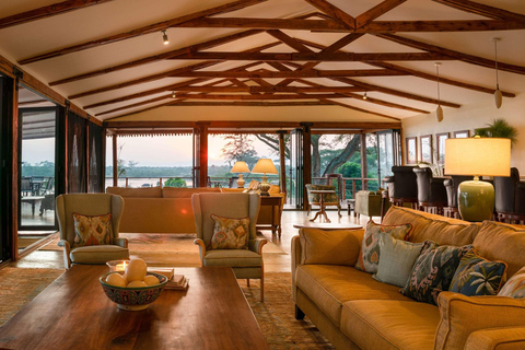 Entebbe : Safari de luxe dans le parc national Queen Elizabeth