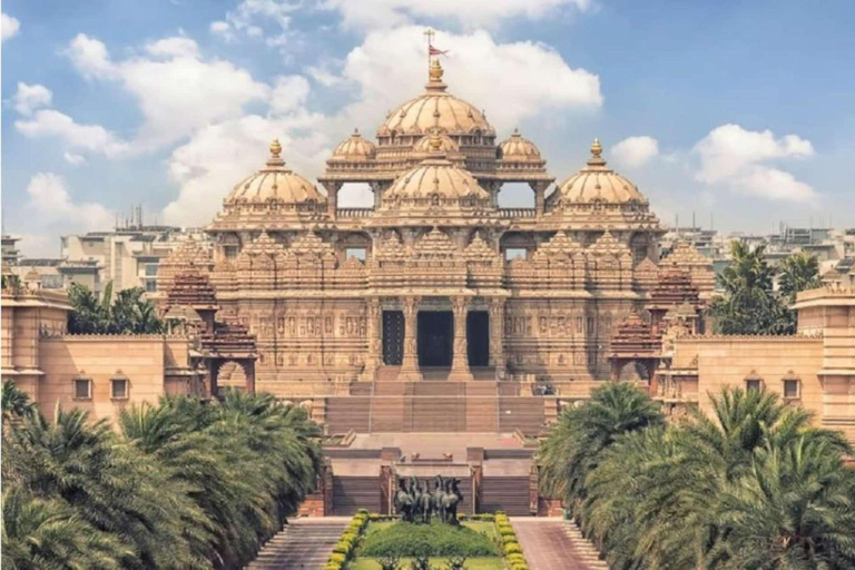 Delhi: Private Full-Day City Tour of New Delhi & Old Delhi Guided Tour Without Entry Tickets