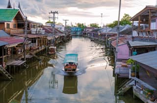 Ab Bangkok: Schwimmender Markt Amphawa & Maeklong-Tour