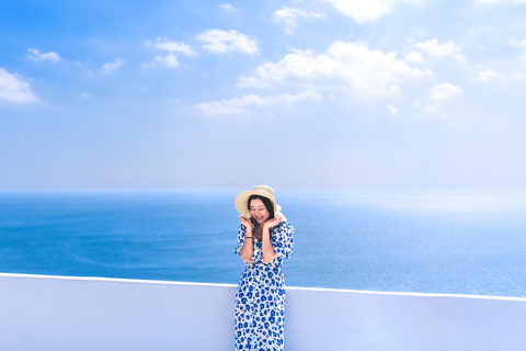 Busan: Private Photography Walk at Huinnyeoul Village