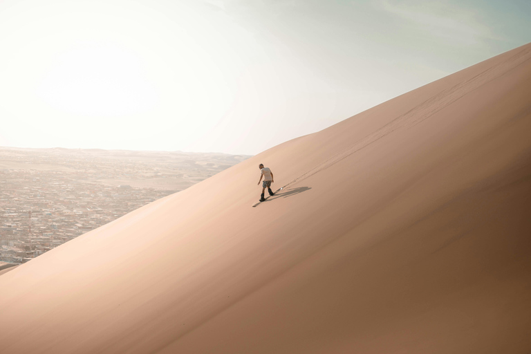 Doha: Desert Safari, Dune Bashing, Sandboarding & Salt lake