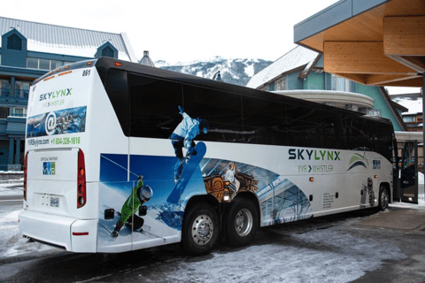 Vancouver : Transfert en bus de/à SquamishUne seule personne de Vancouver Downtown à Squamish