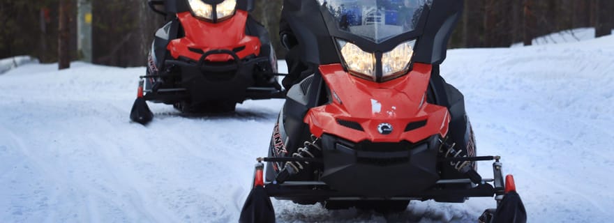 Saariselka : Safari en motoneige dans la toundra avec barbecue