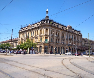 Visita de sonho a Timisoara no bairro de Iozefin