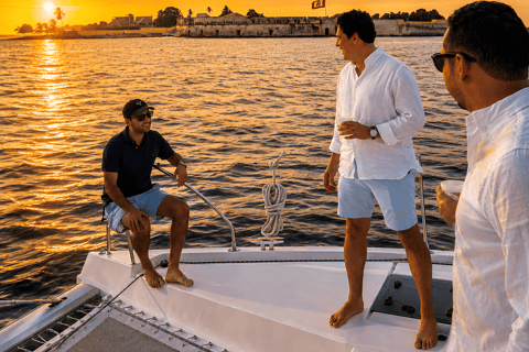 Cartagena: Private Luxury Catamaran Charter by Duration Barú Island Premium Escape • 6H