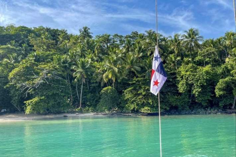 Njut av paradisiska lekplatser belägna i Colón