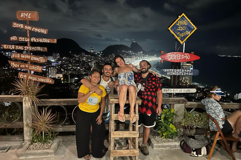 Rio: Copacabana Hilltop Viewpoint Guided Tour