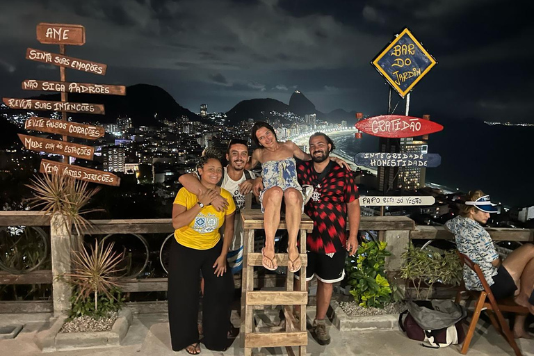 Rio: Copacabana Hilltop Viewpoint Guided Tour
