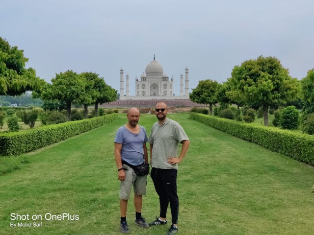 Visit From Delhi Taj Mahal Sunrise Private Tour with Transfers in Delhi