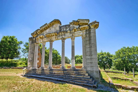 Depuis Tirana/Durres/Golem : Explorez la ville de Vlora et ApolloniaVisite privée de la ville de Vlora et de l&#039;Apollonie