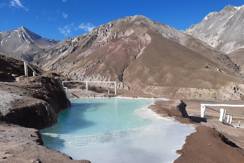 CAJON DEL MAIPO TOUR + TERMAS COLINA + EMBALSE EL YESO AND PICNIC TOUR CAJON DEL MAIPO + COLINA HOT SPRINGS + EL YESO DAM & PICNIC