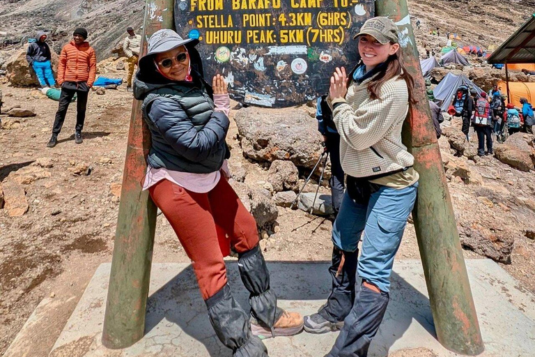 Nairobi: Great Rift Valley Volcanic Rock Tour with Pickup
