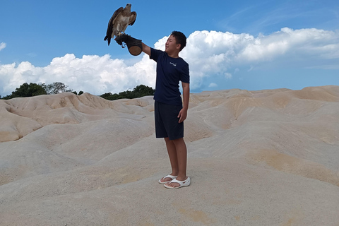 Bintan: Guided Tour of the Bintan Desert and Blue Lake