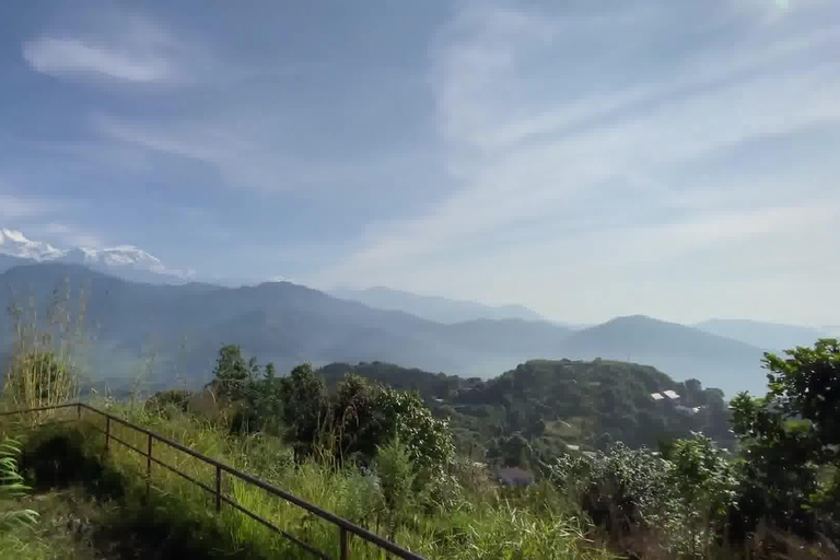 von Pokhara aus: Sarangkot Sonnenaufgangstour mit Auto und Fahrer