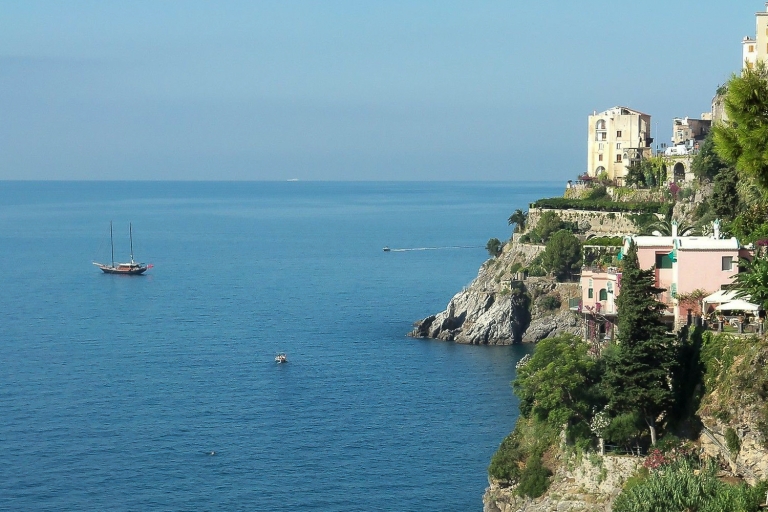 Excursión en barco privado de día completo: Positano y la costa de AmalfiExcursión de día completo a Positano y la costa de Amalfi en lancha rápida