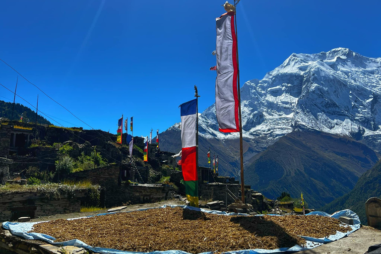 Trekking wokół Annapurny – 14 dni