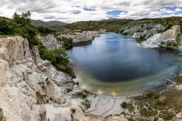 Dunedin to Queenstown Incl Train Small-Group Tour (One-Way)