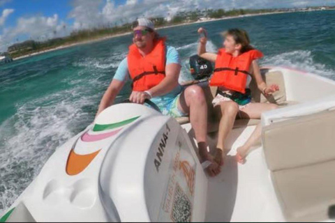 Punta Cana: Bávaro Beach Speedboat & Snorkeling Tour
