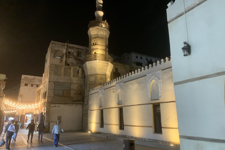 Albalad – wycieczka historyczna po starym mieście w Arabii DżuddaHistoryczna wycieczka po Albalad po starym mieście w Arabii Jeddah