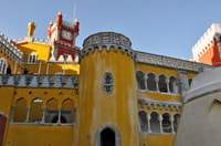 Von Lissabon Sintra, Regaleira, Pena Palace und Cascais Tour - Hizvo