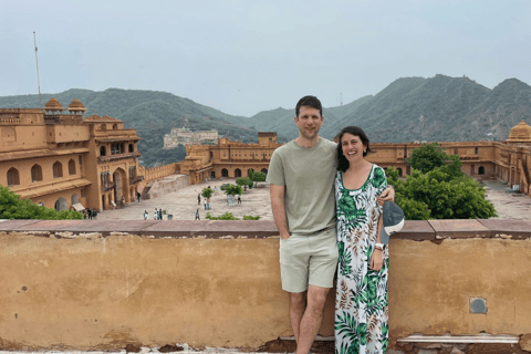 Jaipur: Excursão guiada particular de 1 dia pela cidadeTour com carro particular e guia turístico