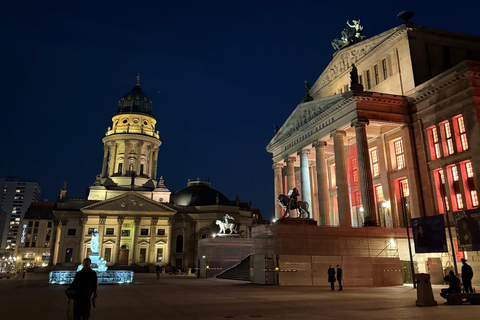 Berlin Night Walking Tour - Iconic Illuminated Landmarks Private Berlin Sunset Walking Tour - Iconic Landmarks