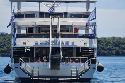 Zakynthos: Daily cruise around the island Daily cruise around Zakynthos