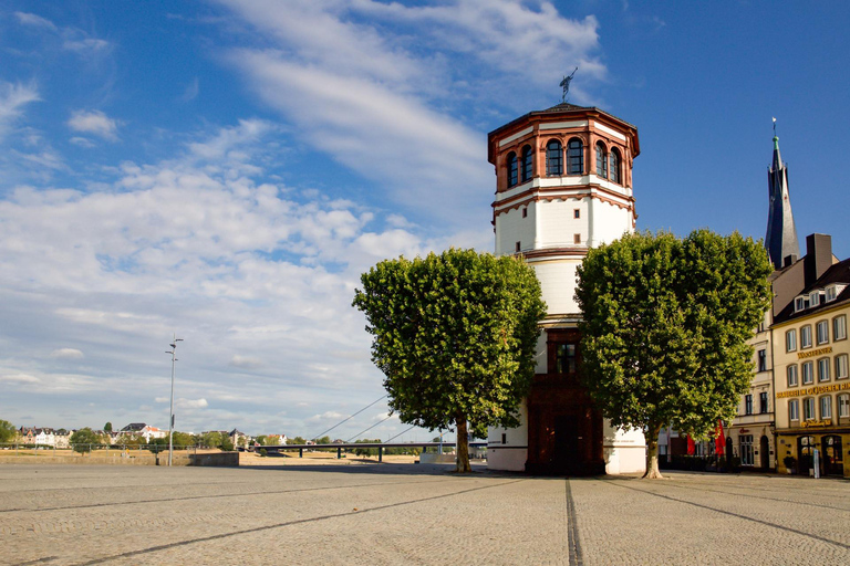 Dusseldorf City Highlights Private Guided Walking Tour 3-hour: Extended Old Town Tour