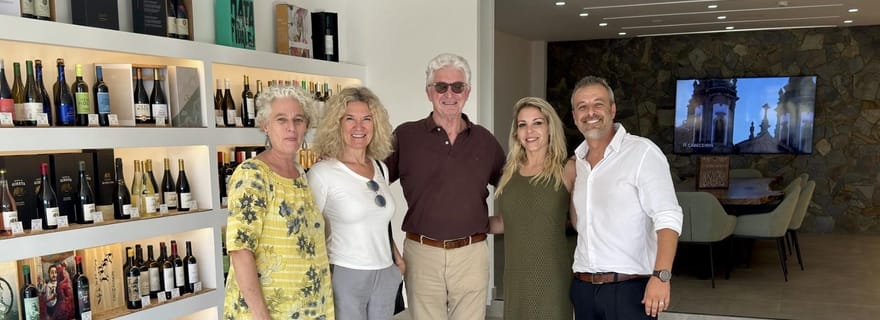 Almancil : expérience de dégustation de vin sur mesure avec plateau de fromages