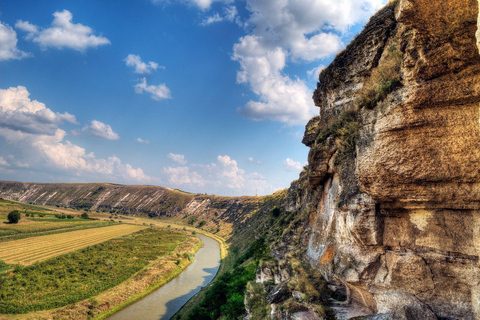 Chisinau:OLD Orhei Höhlenklöster - Branesti Weinverkostung